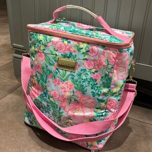 Gently used Lilly Pulitzer cooler bag